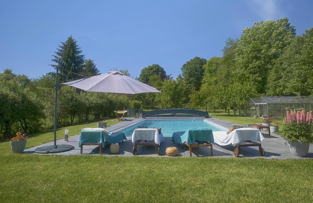 Le Logis Du Regisseur Bed & Breakfast Charny-Oree-de-Puisaye Exterior foto